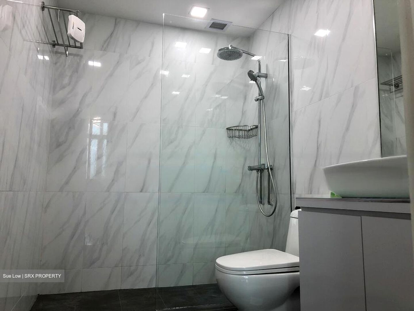 East Signature (D15), Apartment #618930331